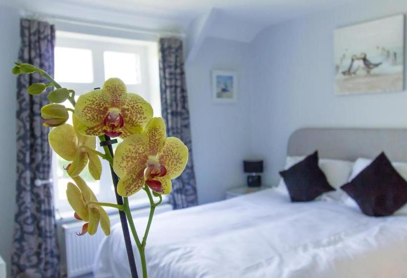 Leygreen Farmhouse Bed And Breakfast