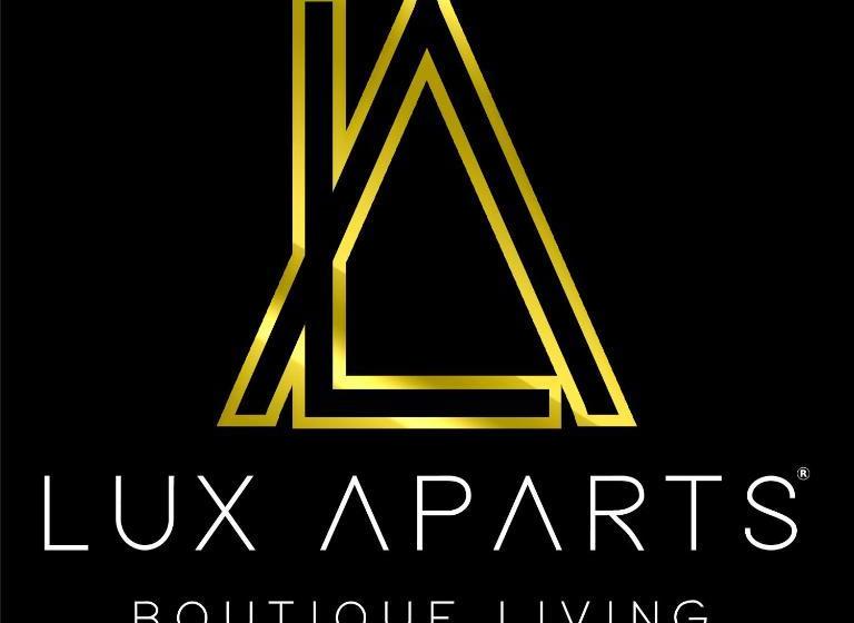 Lux Aparts Huddersfield Central
