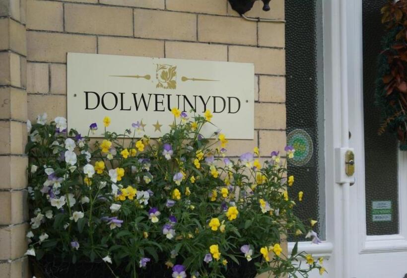 Oakfield House Bed And Breakfast