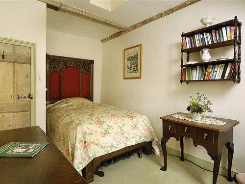 تختخواب و صبحانه Ollivers Farm