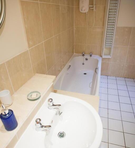 ペンション Albion House