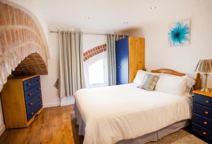 ペンション Albion House