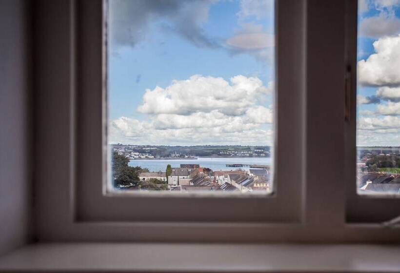 ペンション Albion House