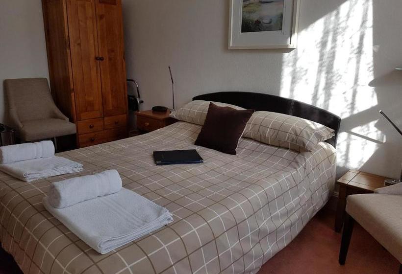 Пансион Burnside Guest House