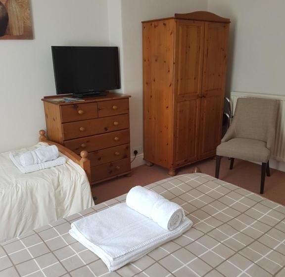 Пансион Burnside Guest House