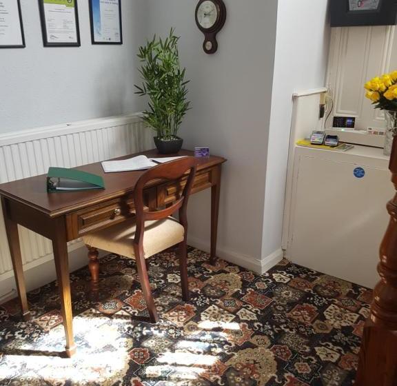 Пансион Burnside Guest House