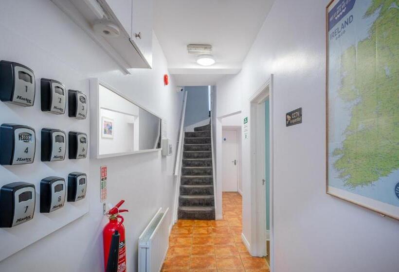 פנסיון Chamberlain House