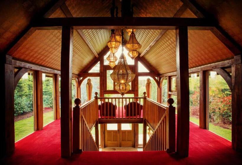 بنسيون Crazy Bear  Stadhampton