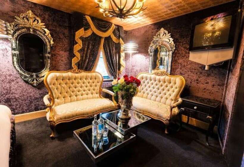 بنسيون Crazy Bear  Stadhampton