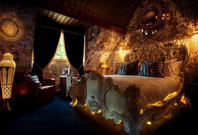 بنسيون Crazy Bear  Stadhampton