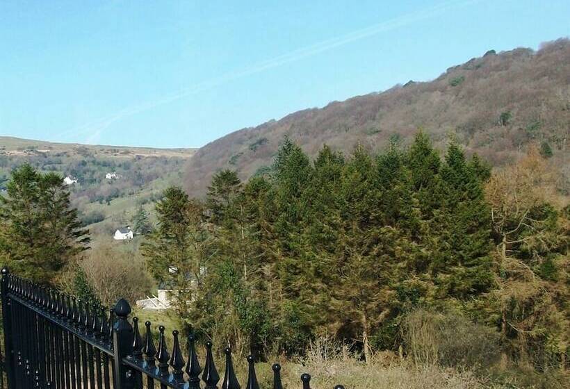 פנסיון Glenn Eireann House