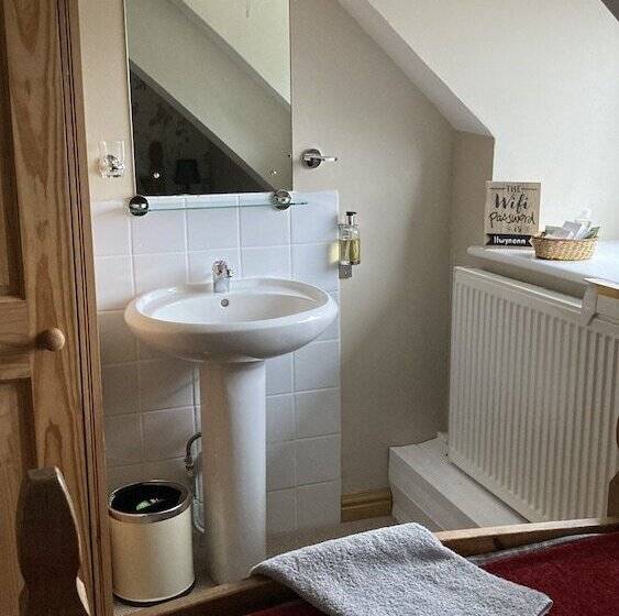 Пансион Llwyn Onn Guest House, North Wales