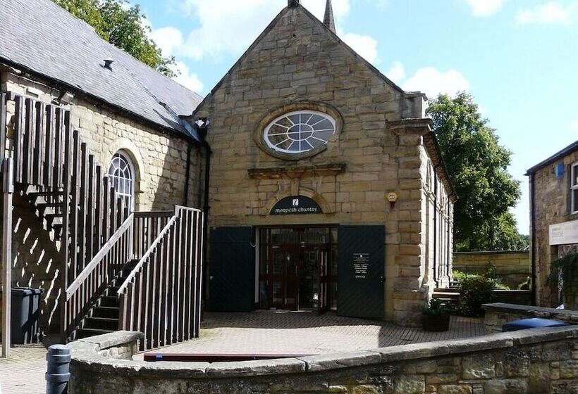 ペンション The Premier Lodge