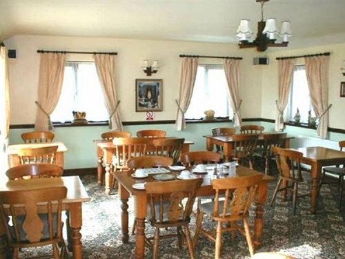 פנסיון Shawgate Farm Guest House