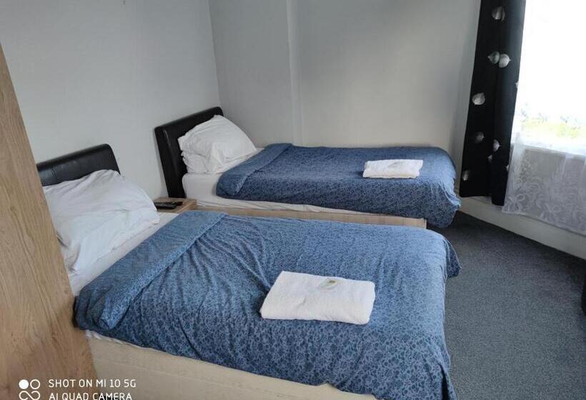 Пансион Sussex Lodge Guest House