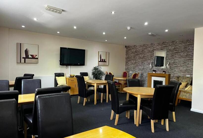 פנסיון The Goodlife Guesthouse