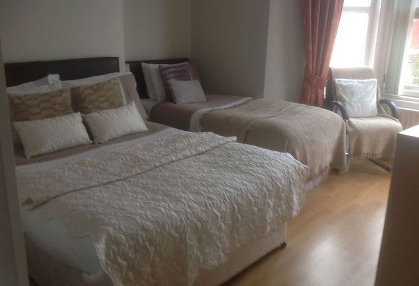 Пансион The Lighthouse Guesthouse