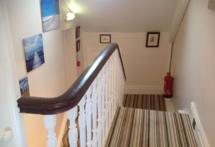 Пансион The Lighthouse Guesthouse