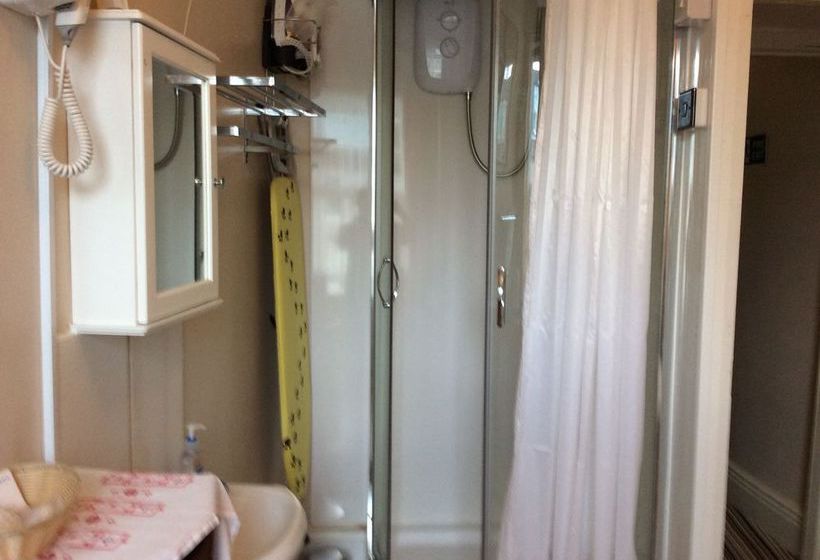 Пансион The Lighthouse Guesthouse