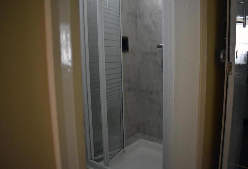 펜션 Rob Roy Guest House