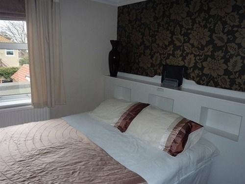 פנסיון Waverley Guest House