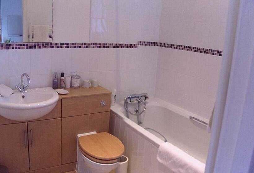 Quixhill Denstone Dove Meadow B & B