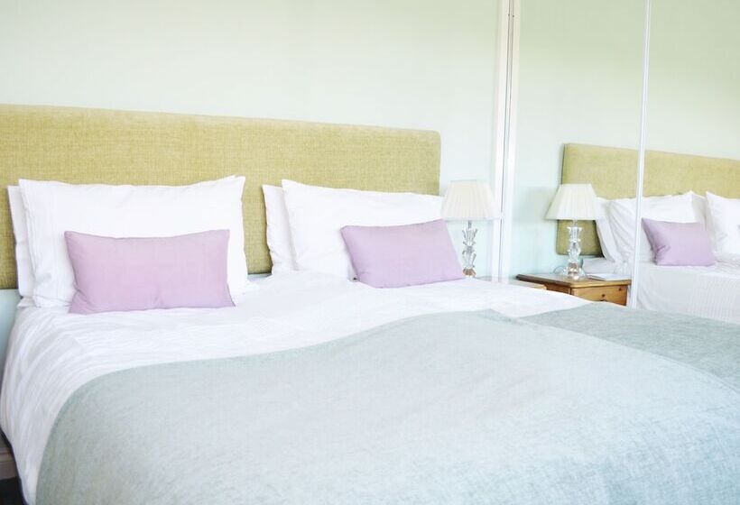 Quixhill Denstone Dove Meadow B & B