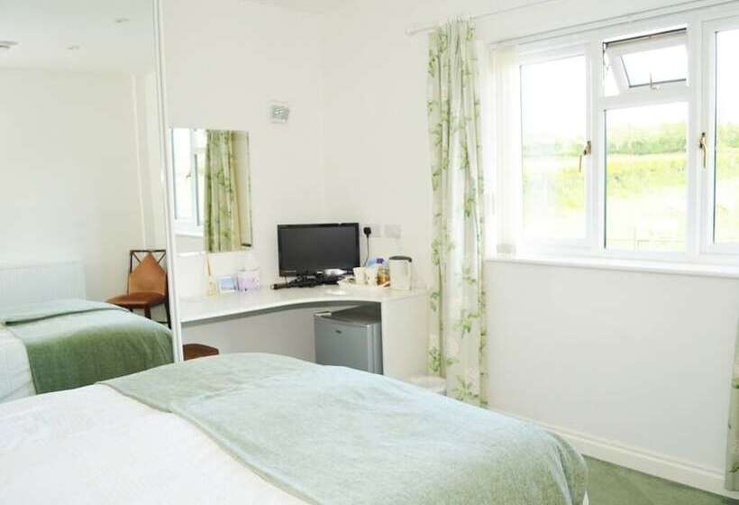 Quixhill Denstone Dove Meadow B & B