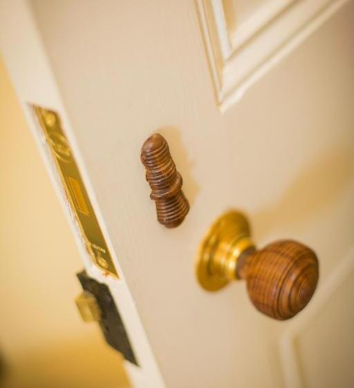 Studios At Glenthorne