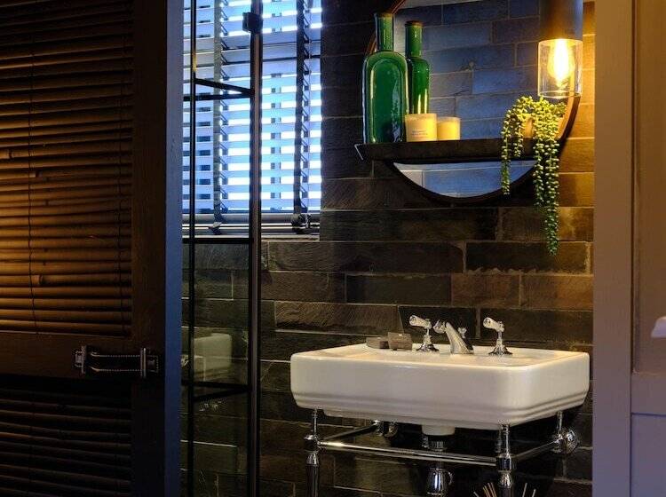 The Elms Hotel And Spa