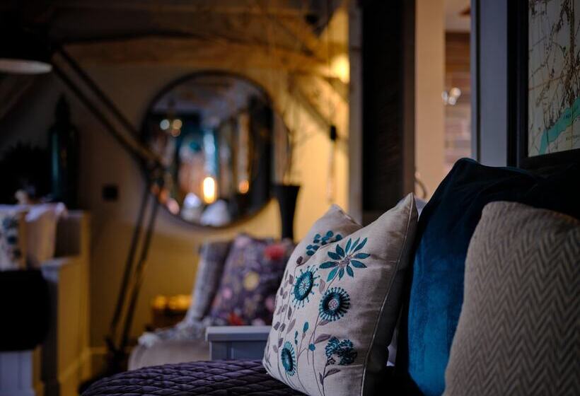 The Elms Hotel And Spa