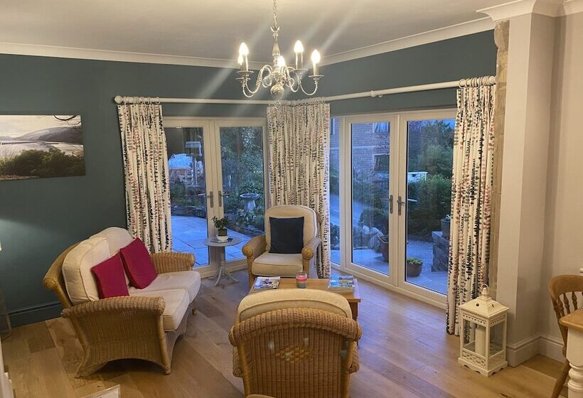 The Gables Bed & Breakfast