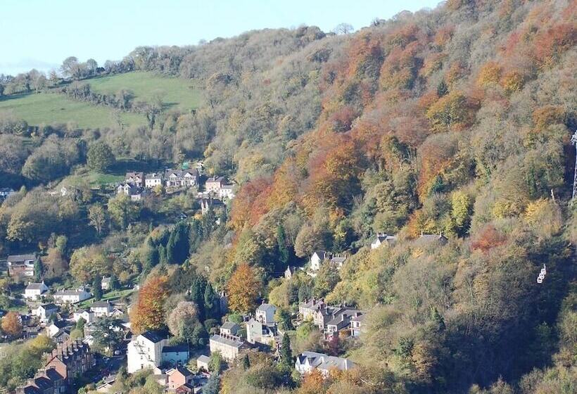 The Gables Bed & Breakfast