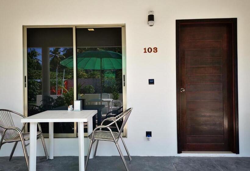 Пансион Summer Stay Thoddoo