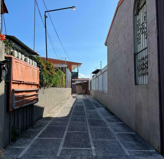 Villa Kasey Camila  5min From Sjo Airport