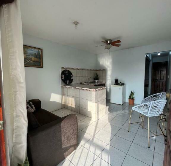 Villa Kasey Camila  5min From Sjo Airport