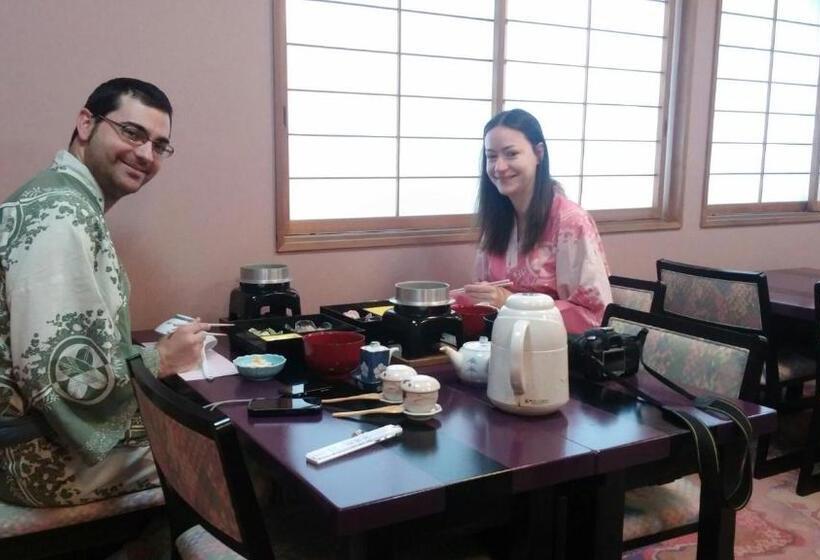 Yudanaka Tawaraya Ryokan