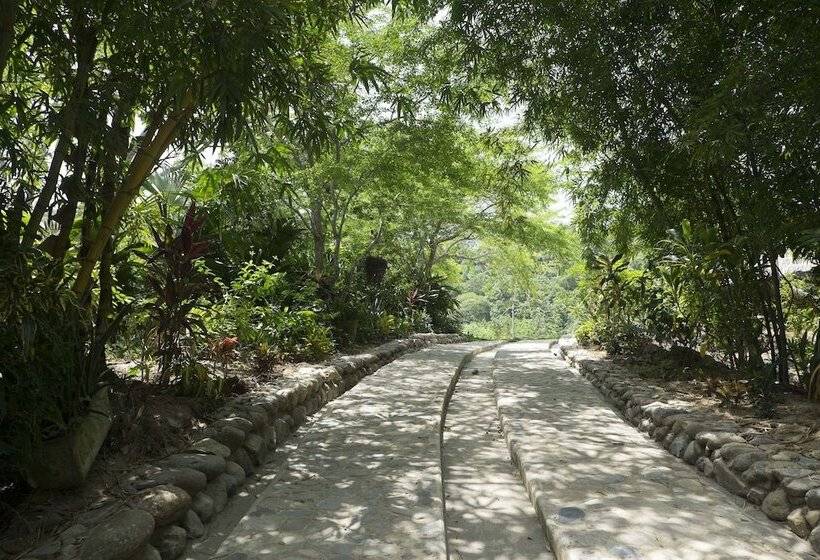 בית מלון כפרי One Santuario Natural