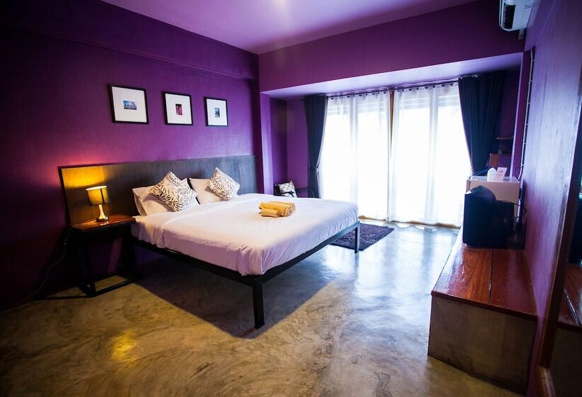 Afterglow Hostel