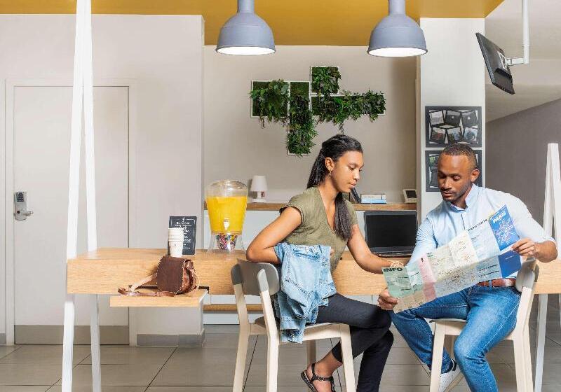 Aparthotel Adagio Access Colombes La Défense