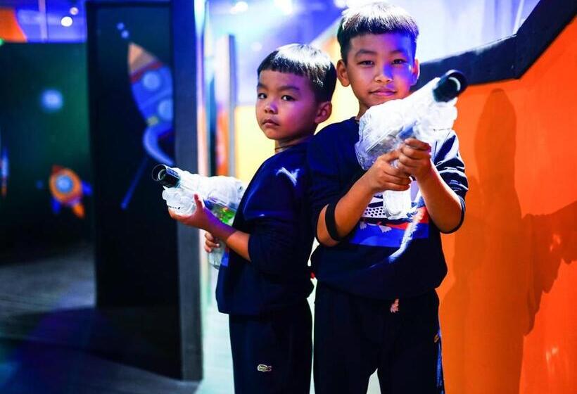 Balcony Seaside Sriracha Hotel & Serviced Apartments