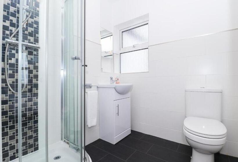 ベッドアンドブレックファースト Beach Front Guest House