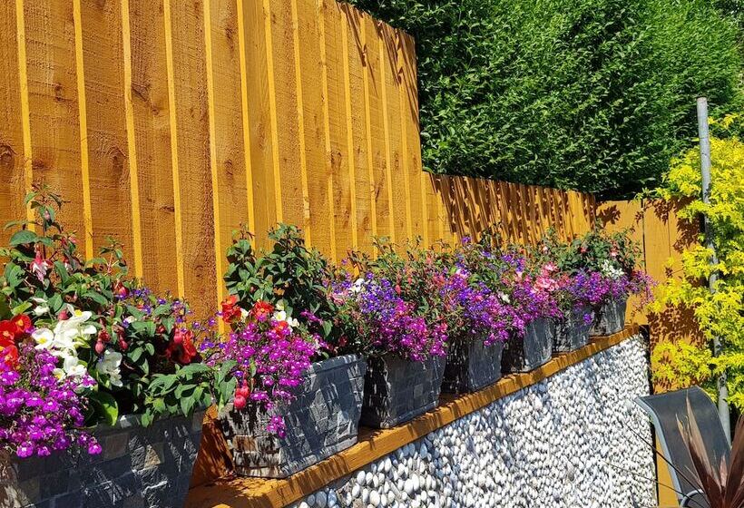 Eden S Rest Bed And Breakfast