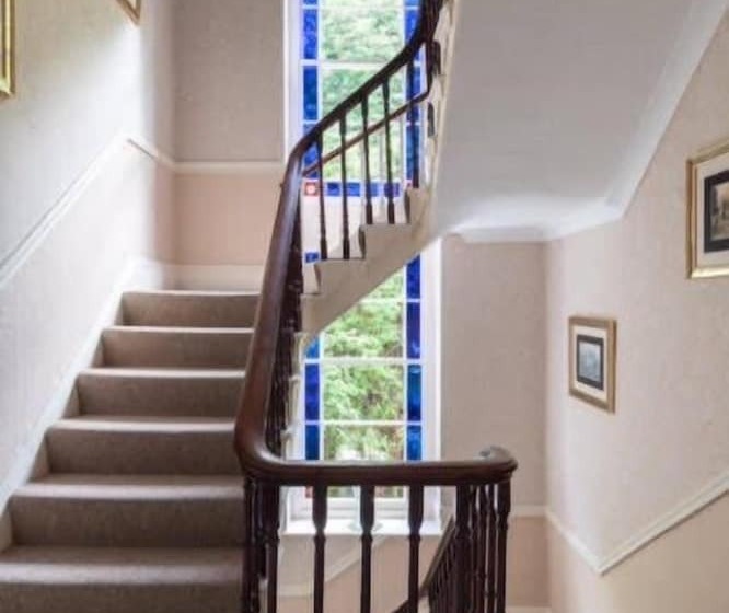 مبيت وإفطار Highcliffe House