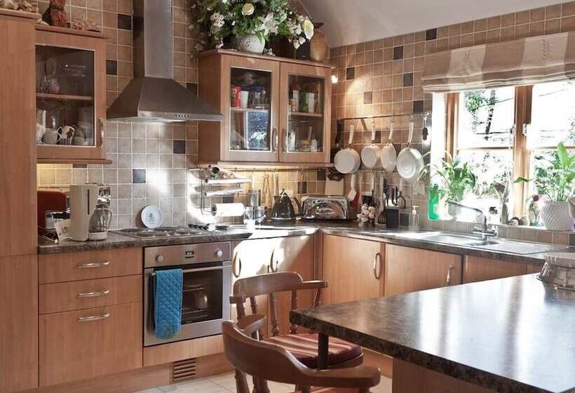 住宿加早餐  Little Red Rooster Rest And Spa