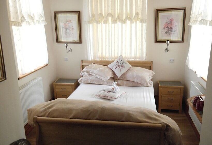 住宿加早餐  Little Red Rooster Rest And Spa