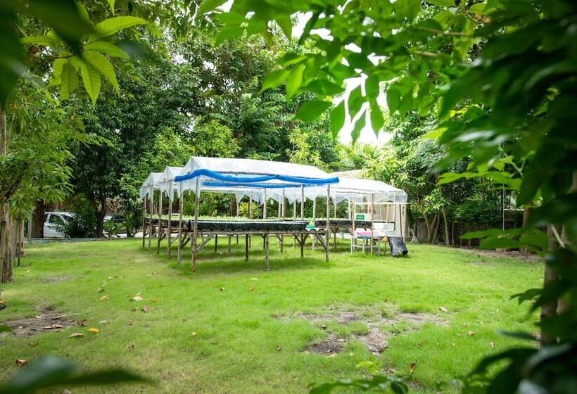 צימר Mac Garden Resort