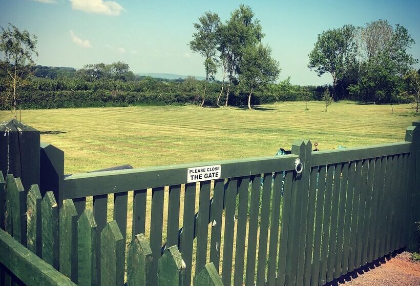 민박 Moorshead Farm