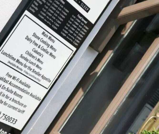 צימר The Bell   Restaurant With Rooms