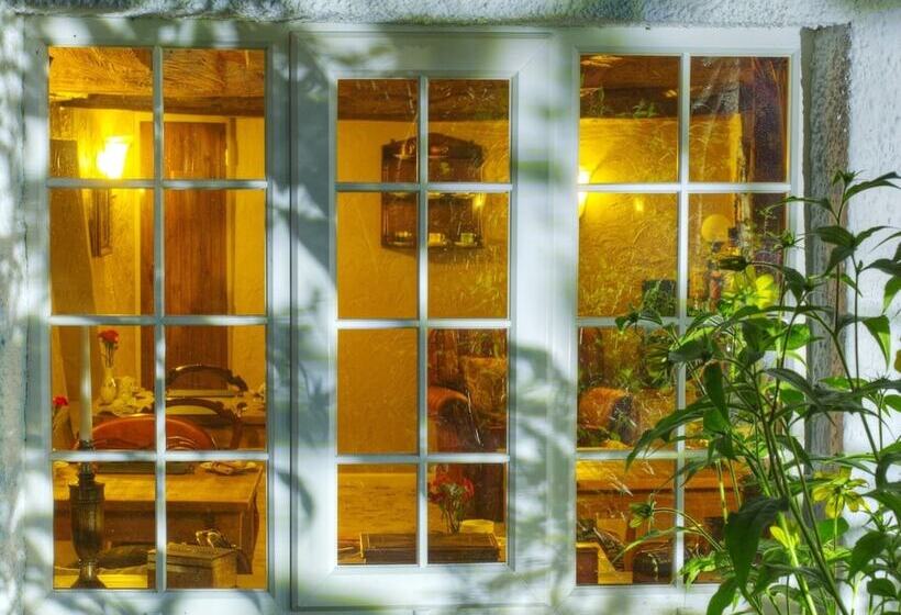 ベッドアンドブレックファースト Tinhay Mill